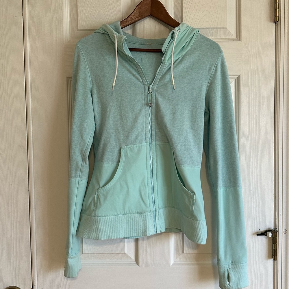 Lululemon jacket - lululemon size 6